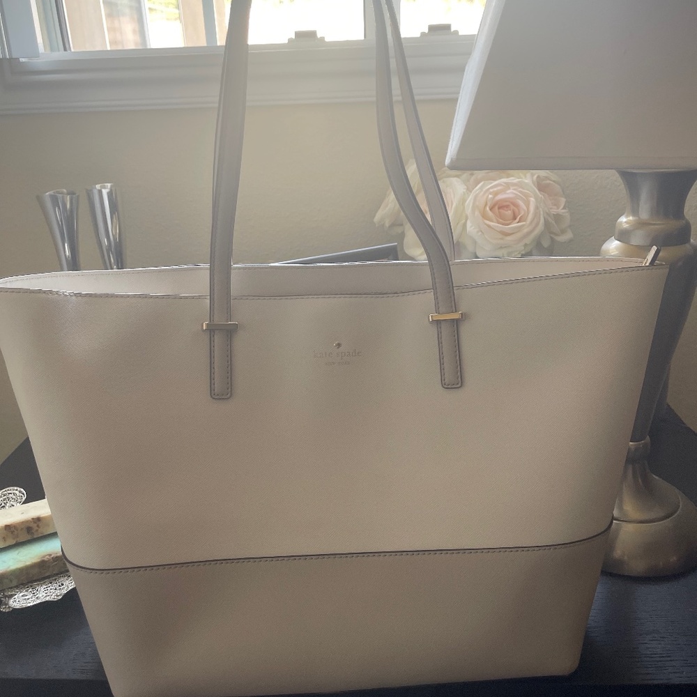 Kate spade purse